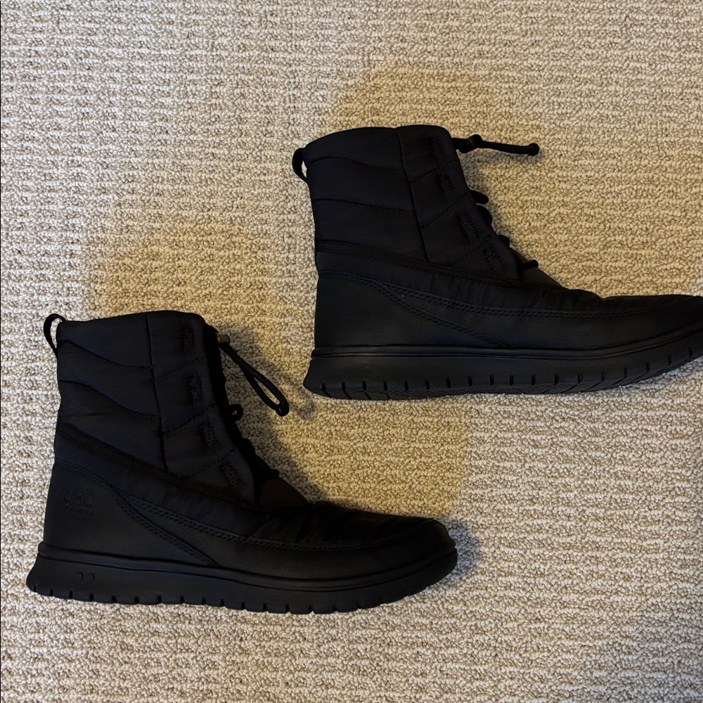 Ryka Women’s Solace Water Resistant Cold Weather Booties - Picture 4 of 10